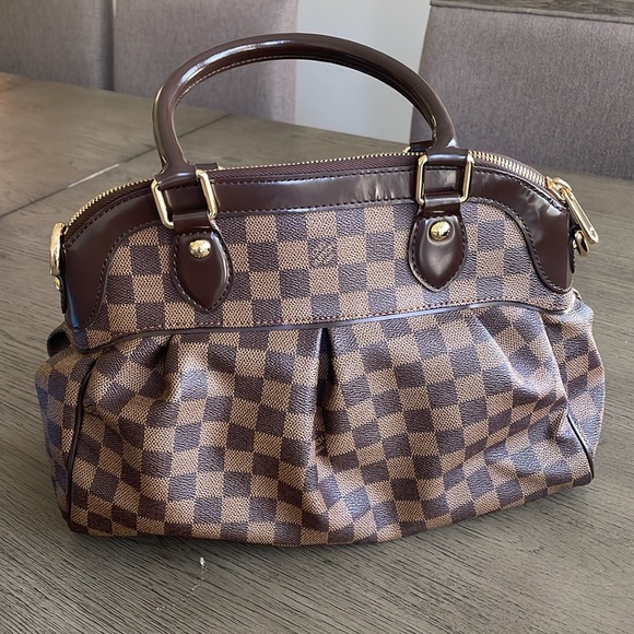 Louis Vuitton Trevi PM Damier Ebene Handbag - Picture 6 of 12